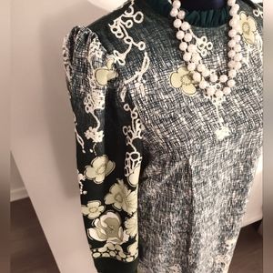 🚚6/$15 MOVE SALE🌀Green Flowered Kimono/ Dress XXL